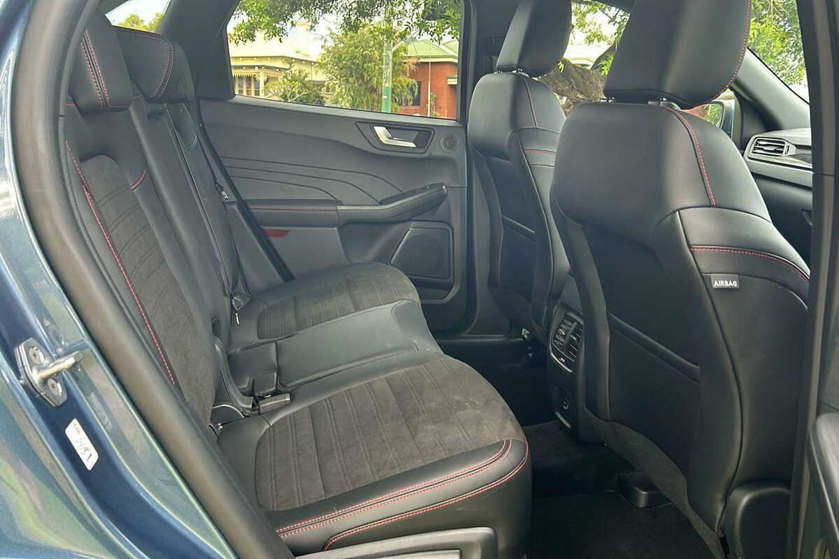 2022 Ford Escape ST-Line PHEV ZH