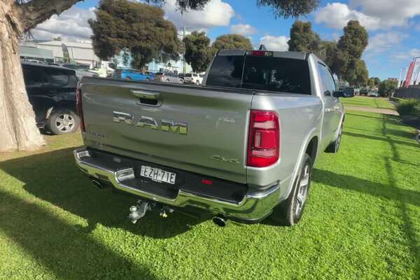 2022 RAM 1500 Laramie DT