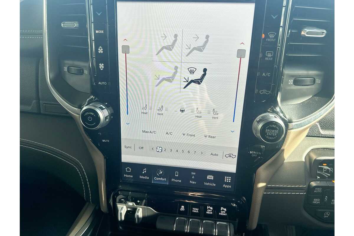 2022 RAM 1500 Laramie DT