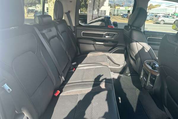 2022 RAM 1500 Laramie DT
