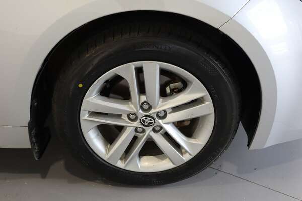 2020 Toyota Corolla Hatch Ascent Sport 2.0L5 Door002 4405540A0
