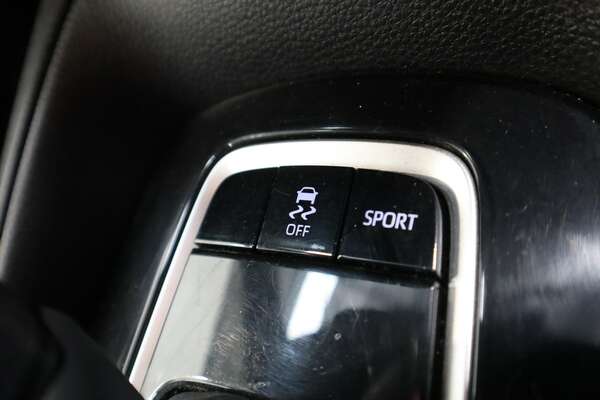 2020 Toyota Corolla Hatch Ascent Sport 2.0L5 Door002 4405540A0