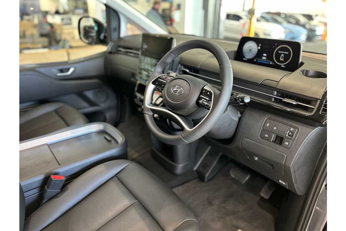 2023 Hyundai STARIA Highlander US4.V2
