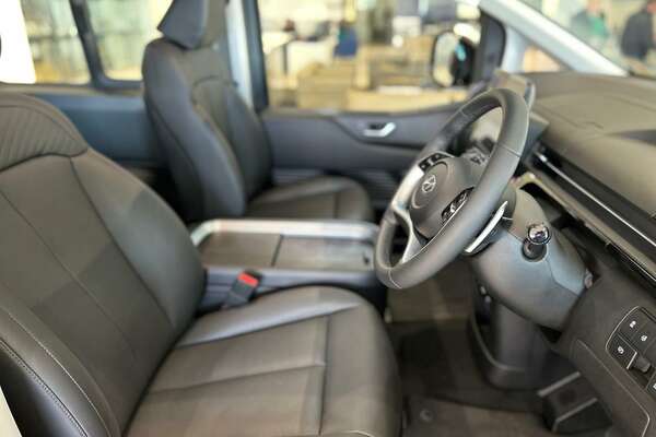 2023 Hyundai STARIA Highlander US4.V2