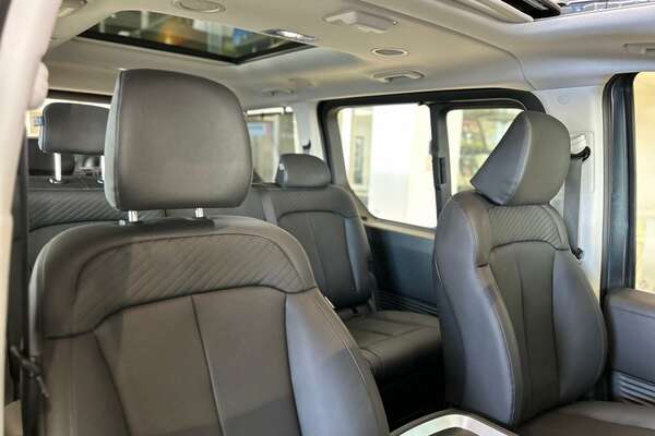 2023 Hyundai STARIA Highlander US4.V2