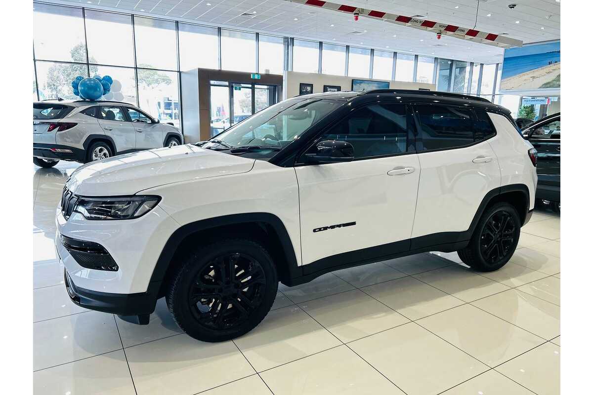 2023 Jeep Compass Night Eagle M6