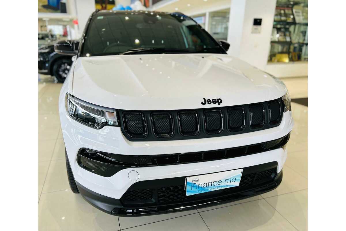 2023 Jeep Compass Night Eagle M6
