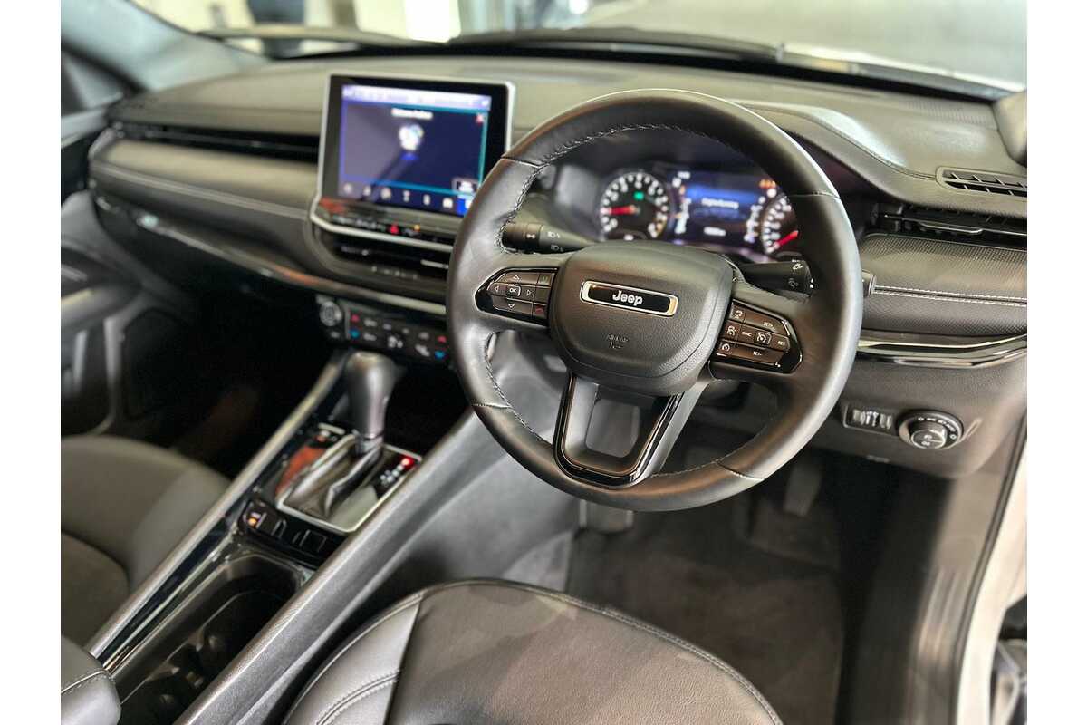 2023 Jeep Compass Night Eagle M6