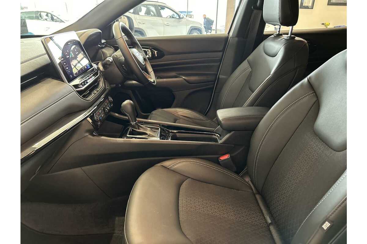 2023 Jeep Compass Night Eagle M6