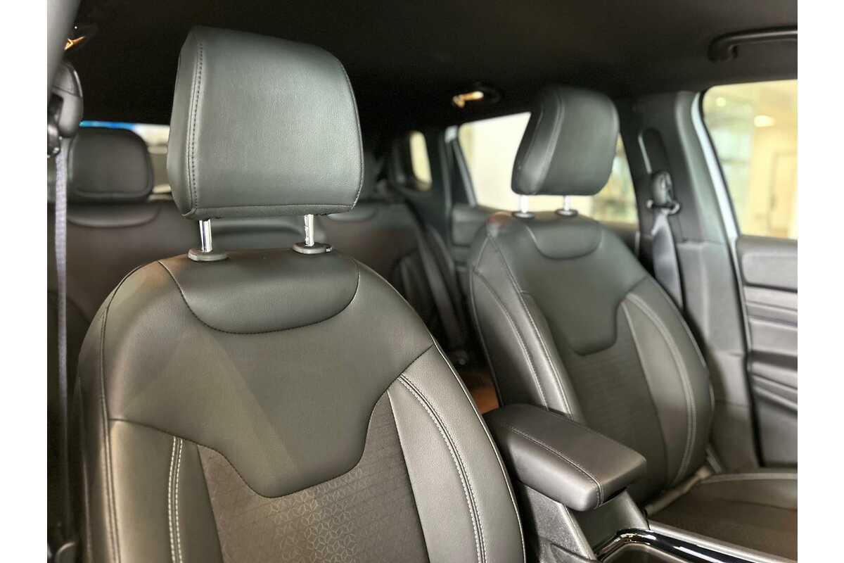 2023 Jeep Compass Night Eagle M6