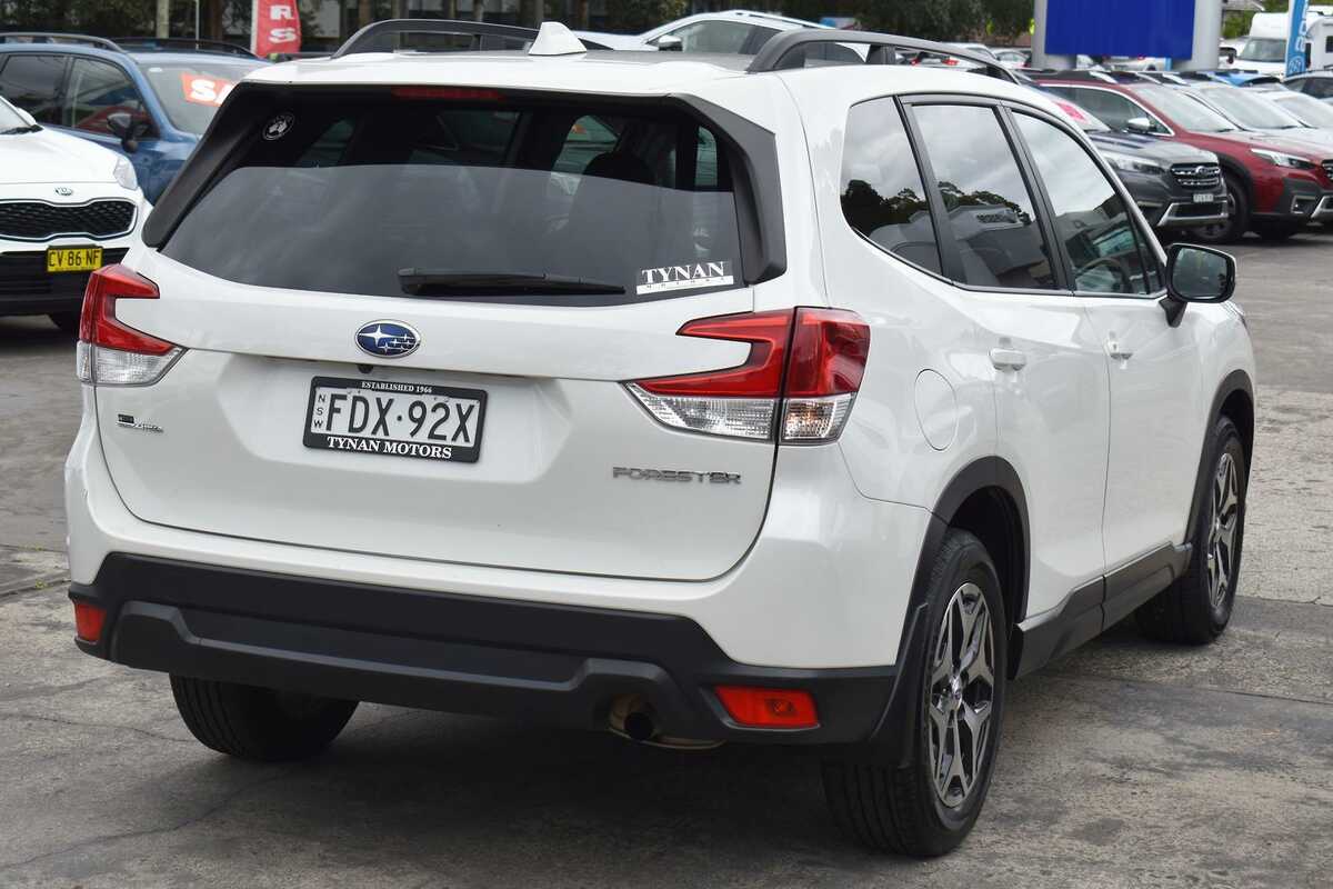 2020 Subaru Forester 2.5i S5