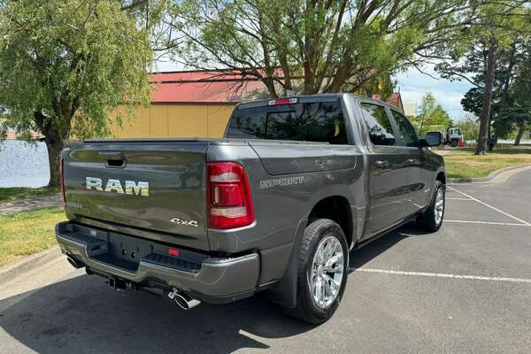 2023 RAM 1500 Laramie Sport RamBox DT