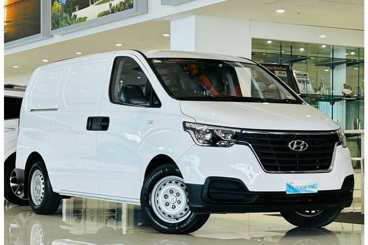 SOLD 2019 Hyundai iLoad Used Van Hoppers Crossing VIC