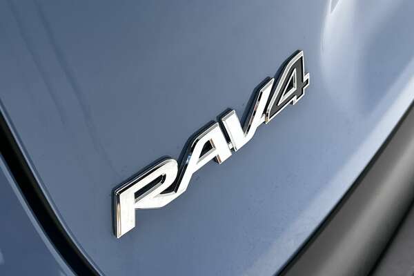 2022 Toyota RAV4 Cruiser AXAH54R
