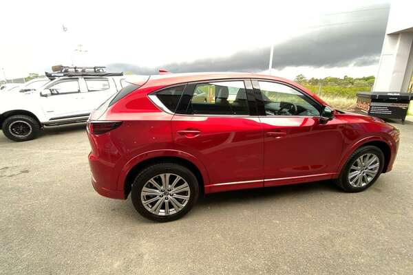 2022 Mazda CX-5 AKERA KF4W2A