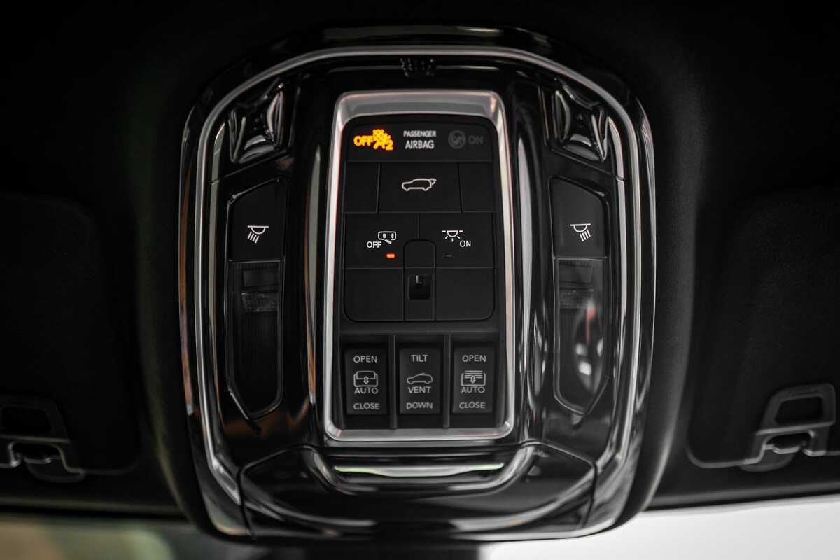 2023 Jeep Grand Cherokee Summit Reserve WL