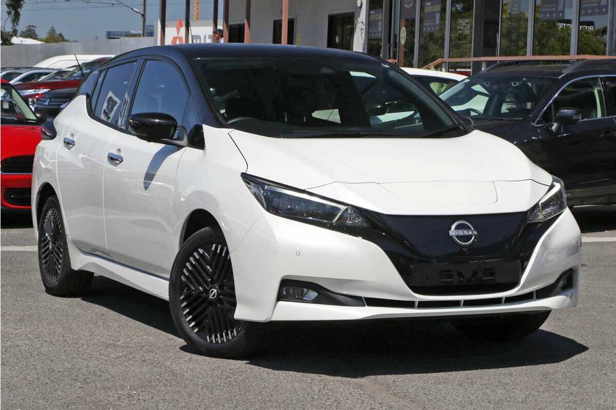 2022 Nissan LEAF e+ ZE1