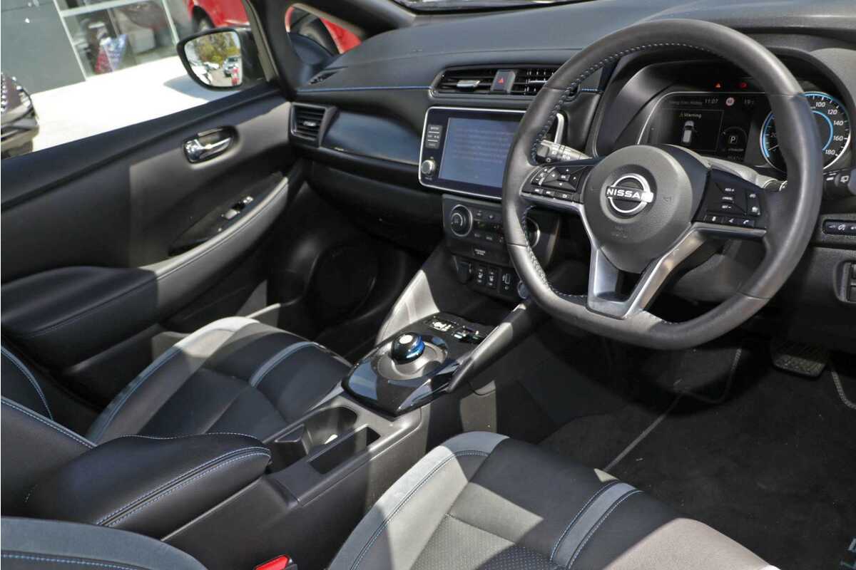 2022 Nissan LEAF e+ ZE1