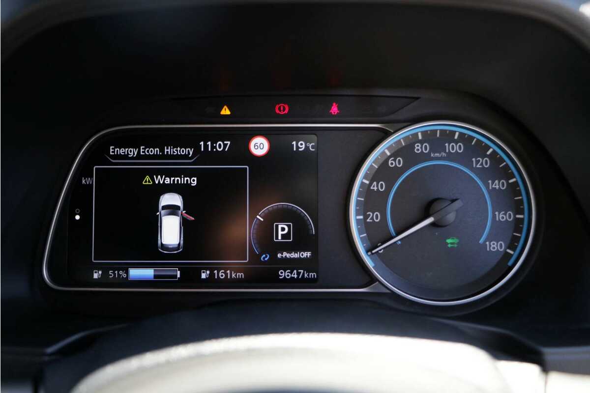 2022 Nissan LEAF e+ ZE1