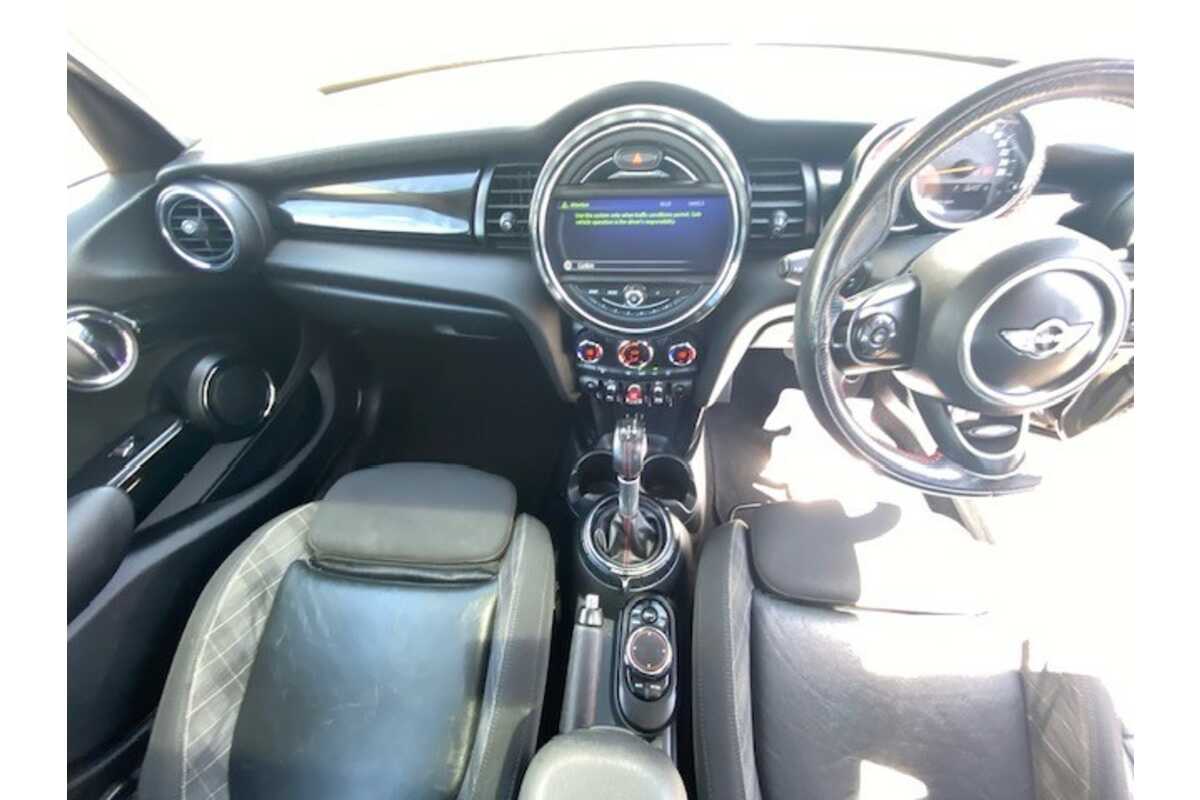 2015 MINI Hatch Cooper S F55