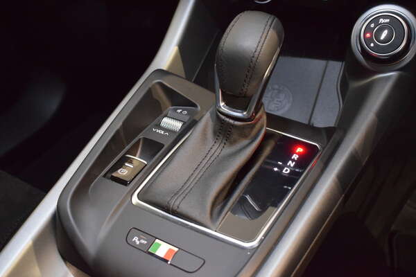 2023 Alfa Romeo Tonale Veloce DCT MY22
