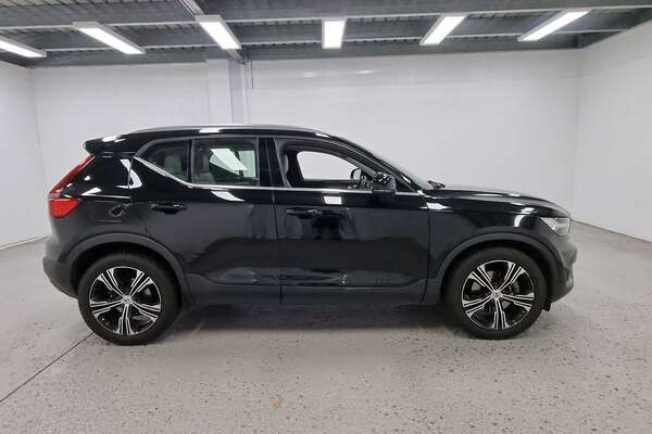 2019 Volvo XC40 T4 Inscription