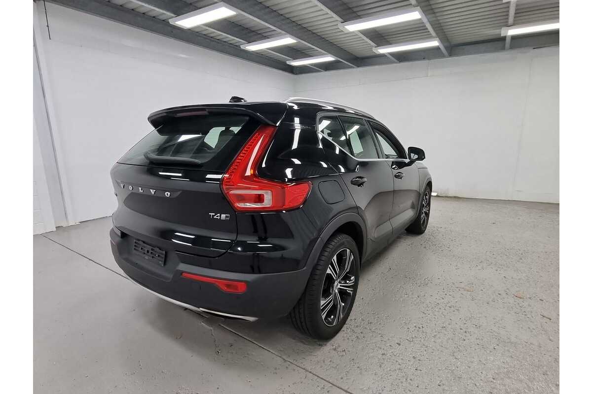2019 Volvo XC40 T4 Inscription