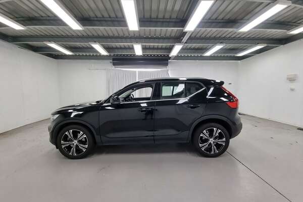 2019 Volvo XC40 T4 Inscription