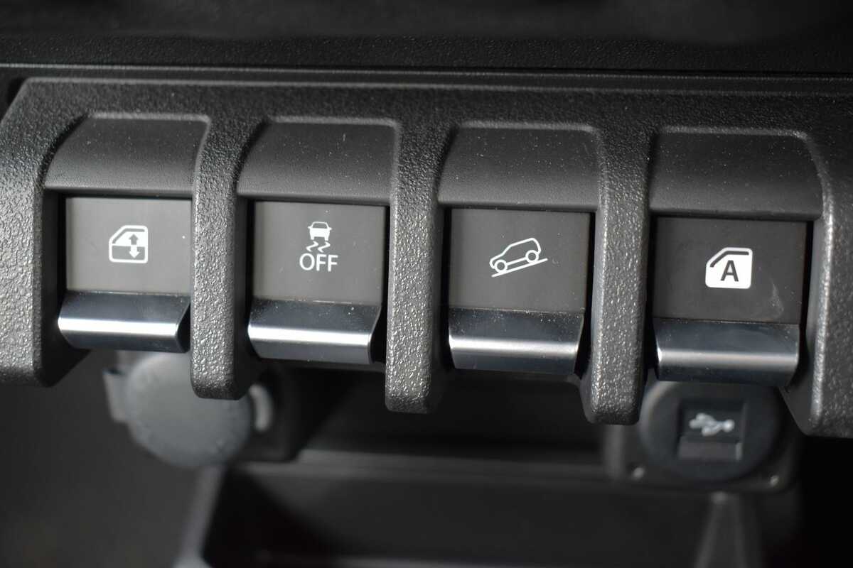 2022 Suzuki Jimny GLX GJ