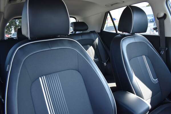 2020 Hyundai Venue Elite QX.2