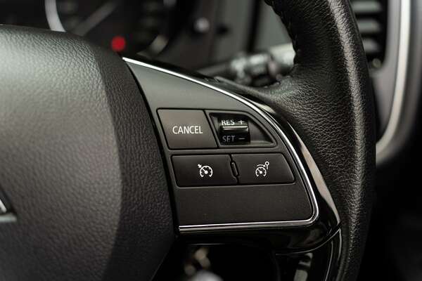 2019 Mitsubishi Outlander ES ZL