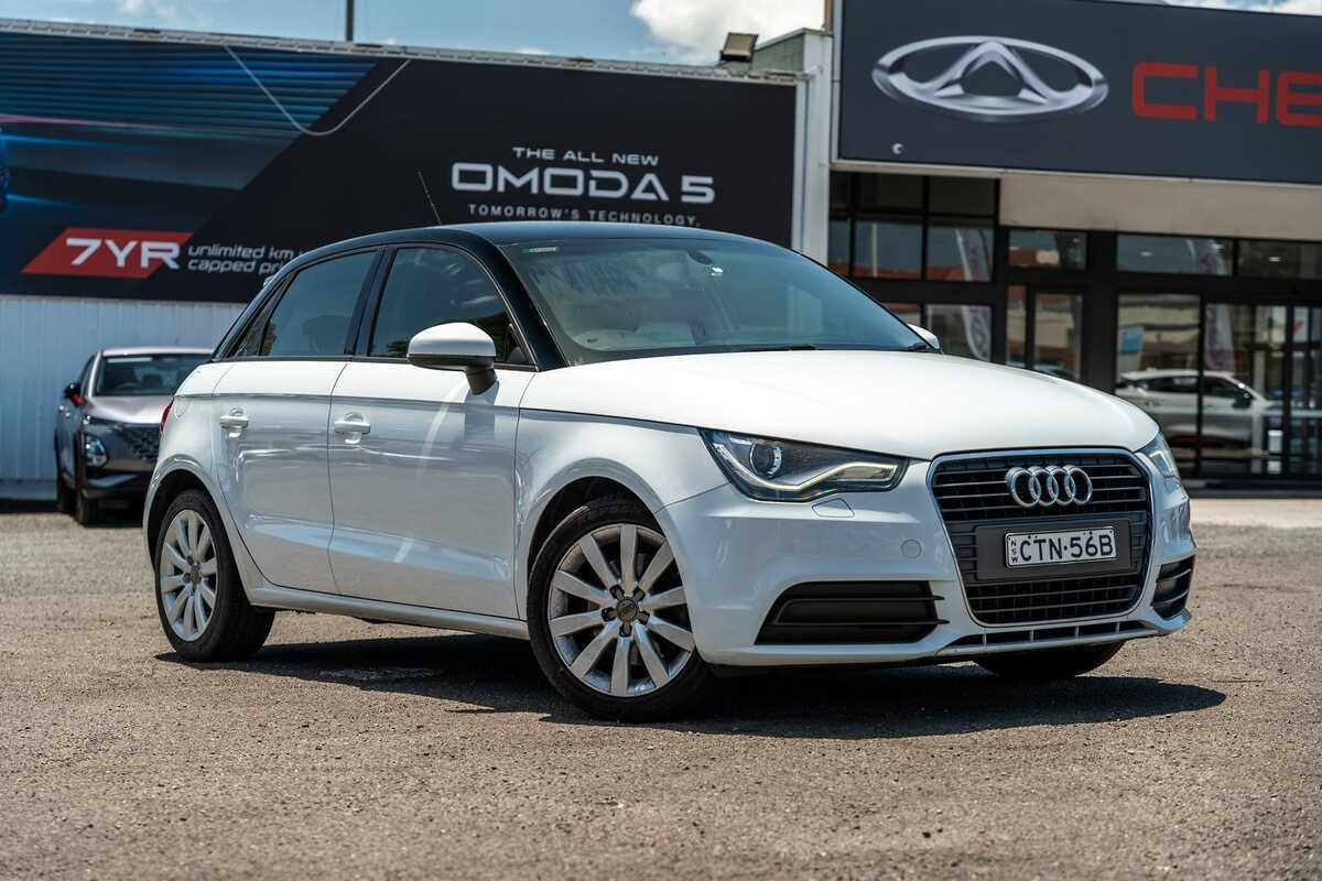 2014 Audi A1 Attraction 8X