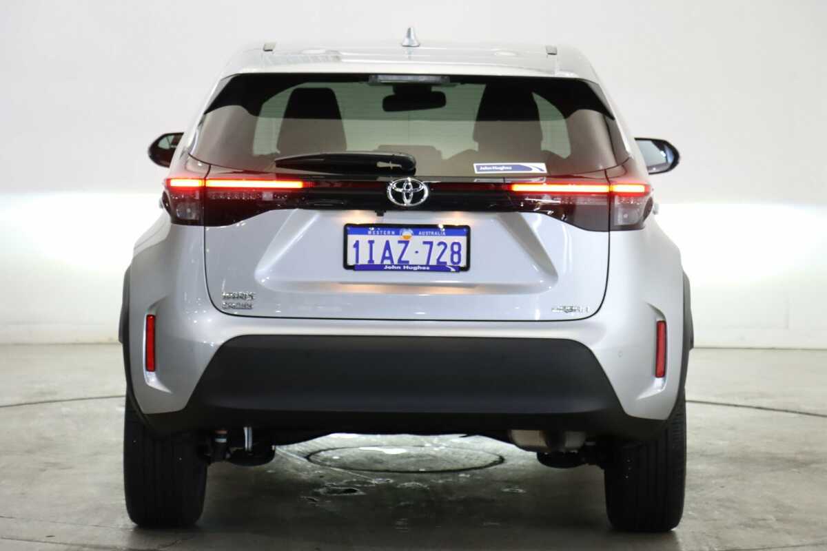 2022 Toyota Yaris Cross Urban 2WD MXPB10R