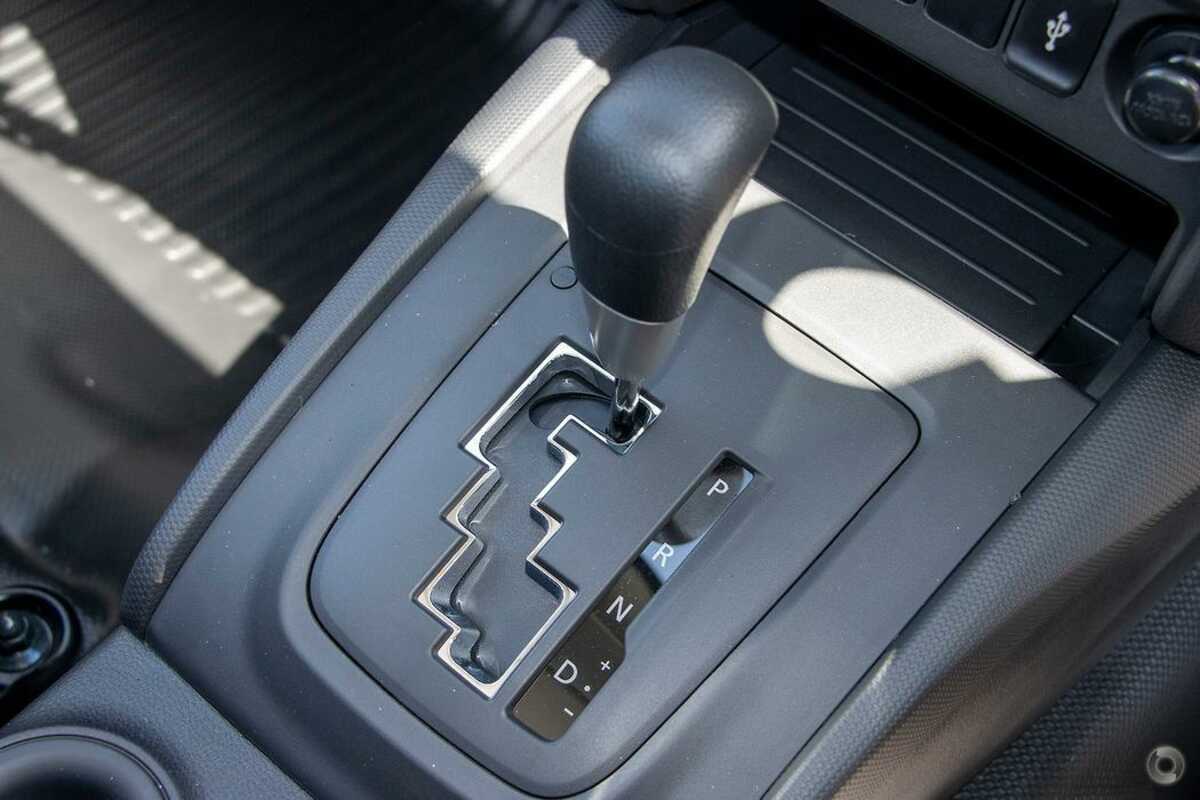 2023 Mitsubishi Triton GLX MR