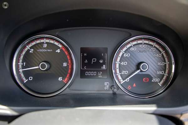 2023 Mitsubishi Triton GLX MR