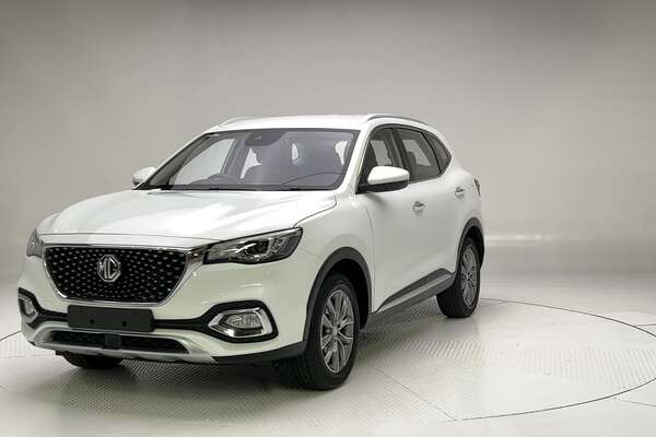 2022 MG HS Vibe SAS23
