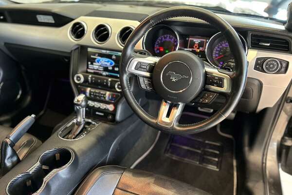 2015 Ford Mustang  FM