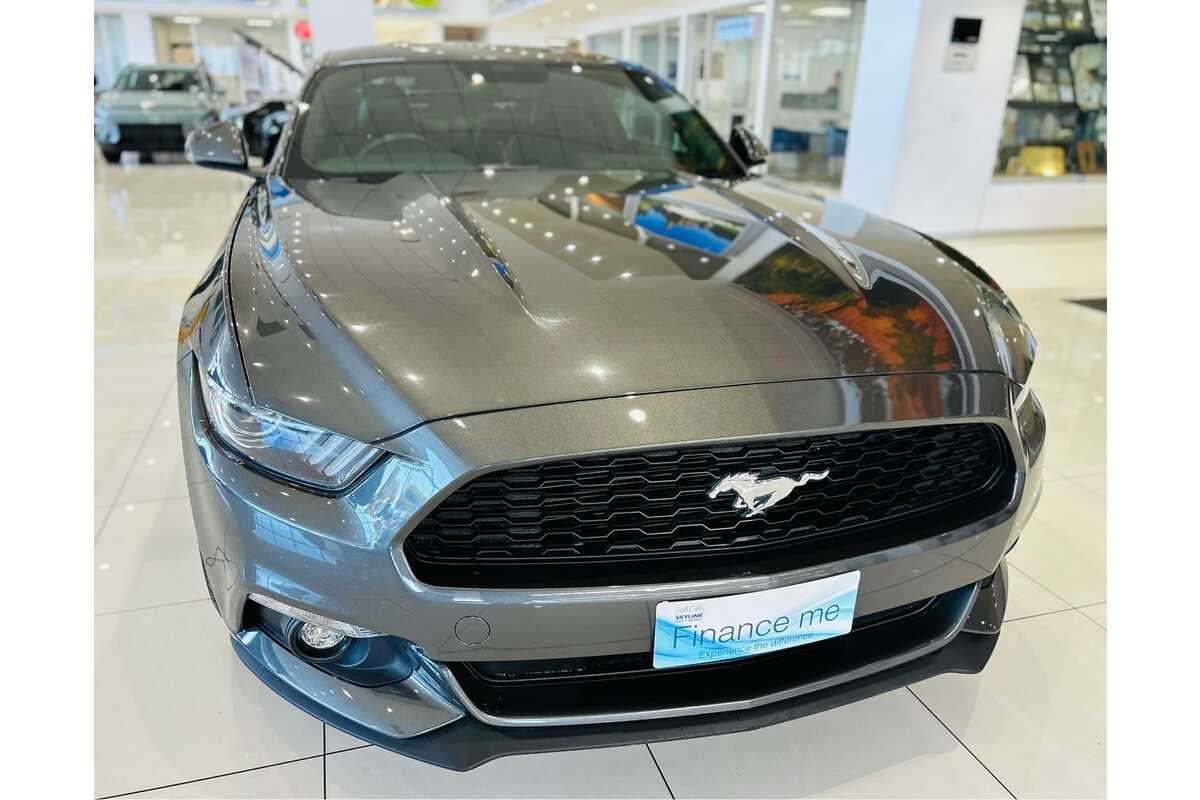 2015 Ford Mustang  FM