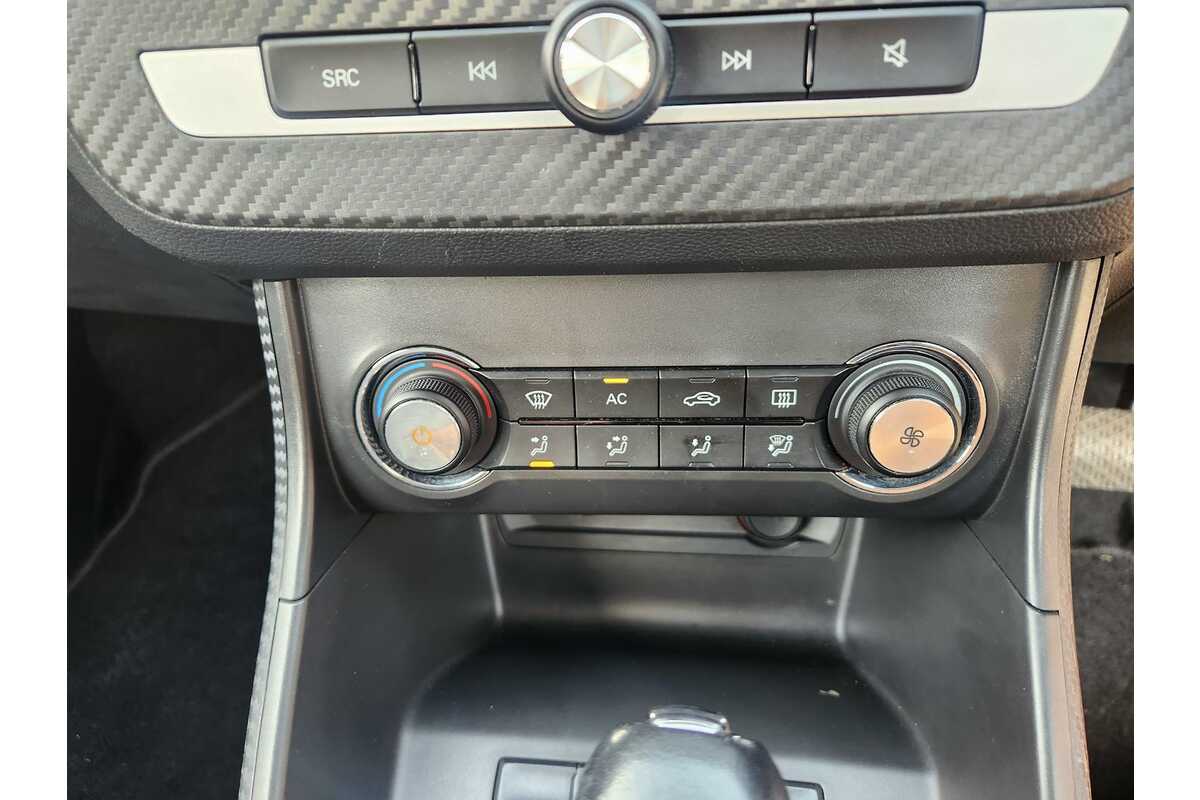 2018 MG ZS Essence AZS1