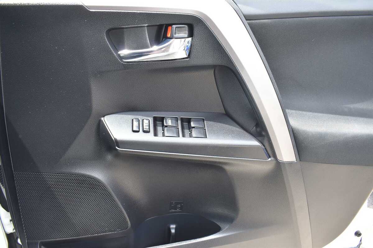 2016 Toyota RAV4 GXL ZSA42R