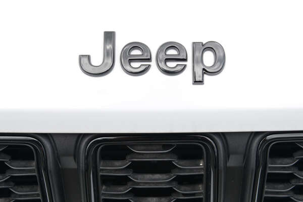 2022 Jeep Grand Cherokee Night Eagle WL