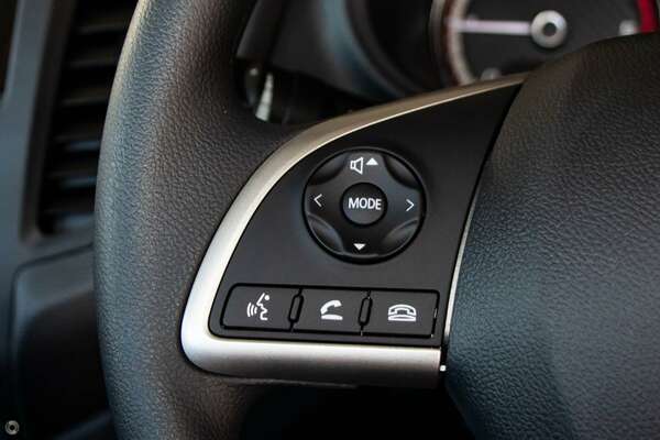 2023 Mitsubishi Triton GLX MR