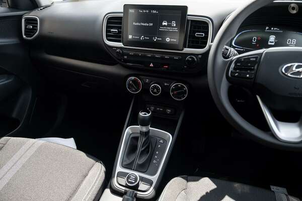 2023 Hyundai Venue  QX.V5
