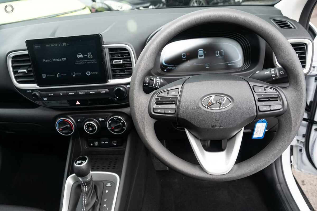 2023 Hyundai Venue  QX.V5
