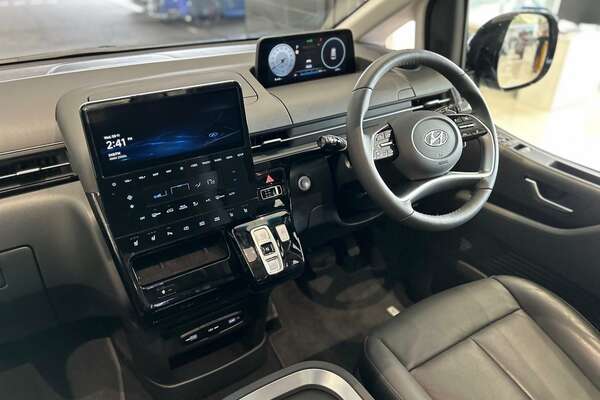 2023 Hyundai STARIA Highlander US4.V2