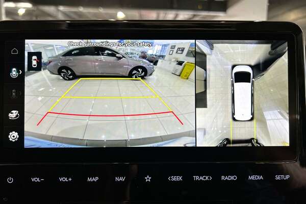 2023 Hyundai STARIA Highlander US4.V2
