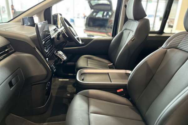 2023 Hyundai STARIA Highlander US4.V2