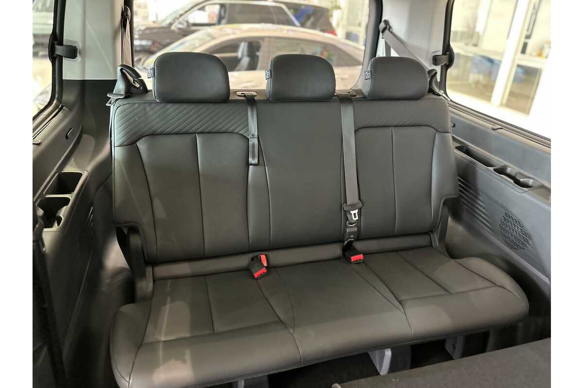 2023 Hyundai STARIA Highlander US4.V2
