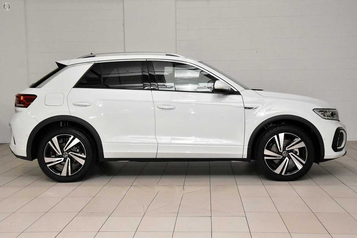 2023 Volkswagen T-Roc 140TSI R-Line D11