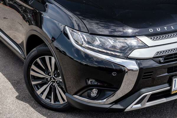 2018 Mitsubishi Outlander Exceed ZL